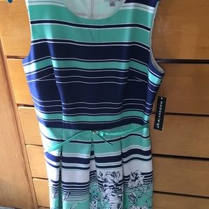 Size 16 dress! Brand new with tags! 👗